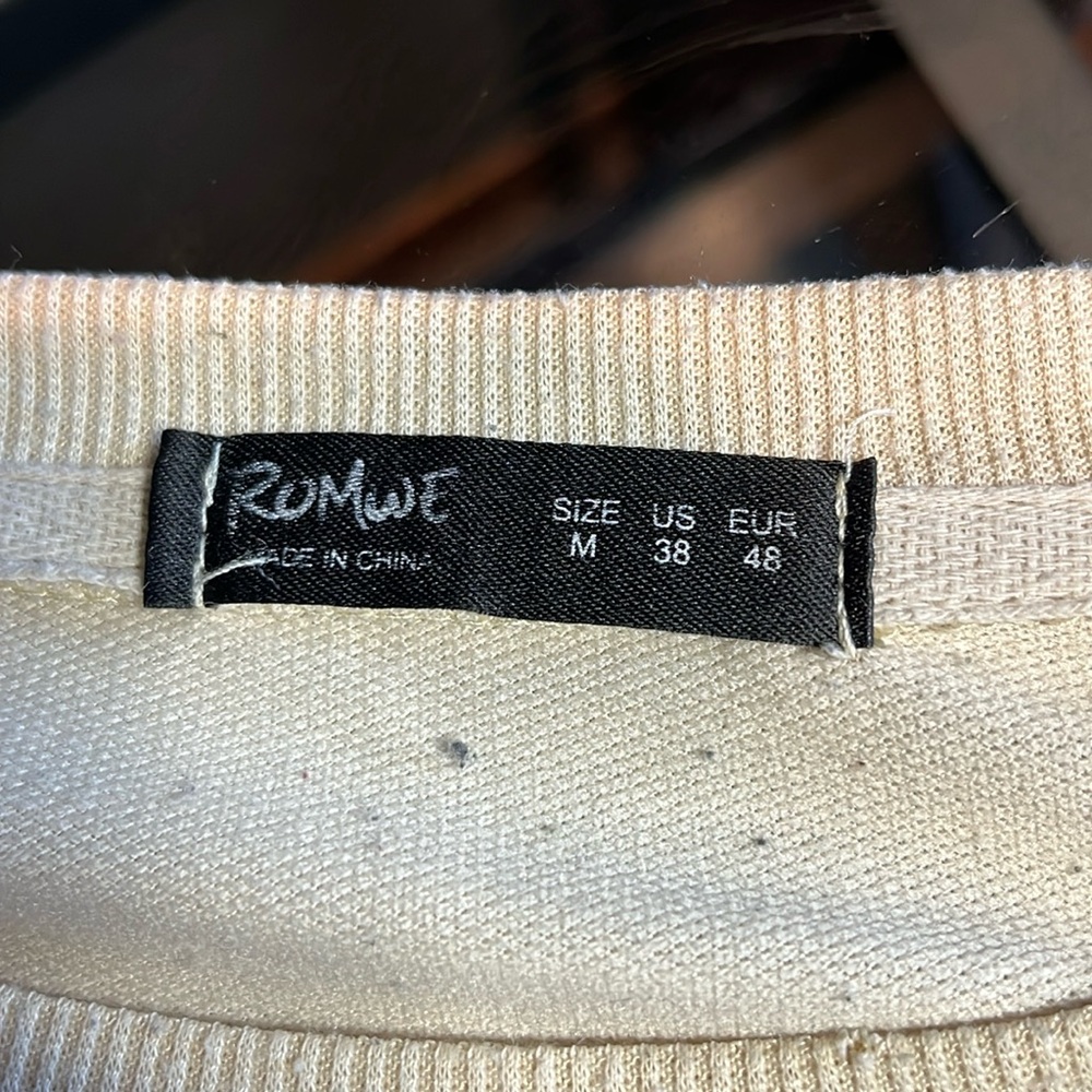ROMWE RUTHLESSNESS long sleeve - Picture 4 of 4